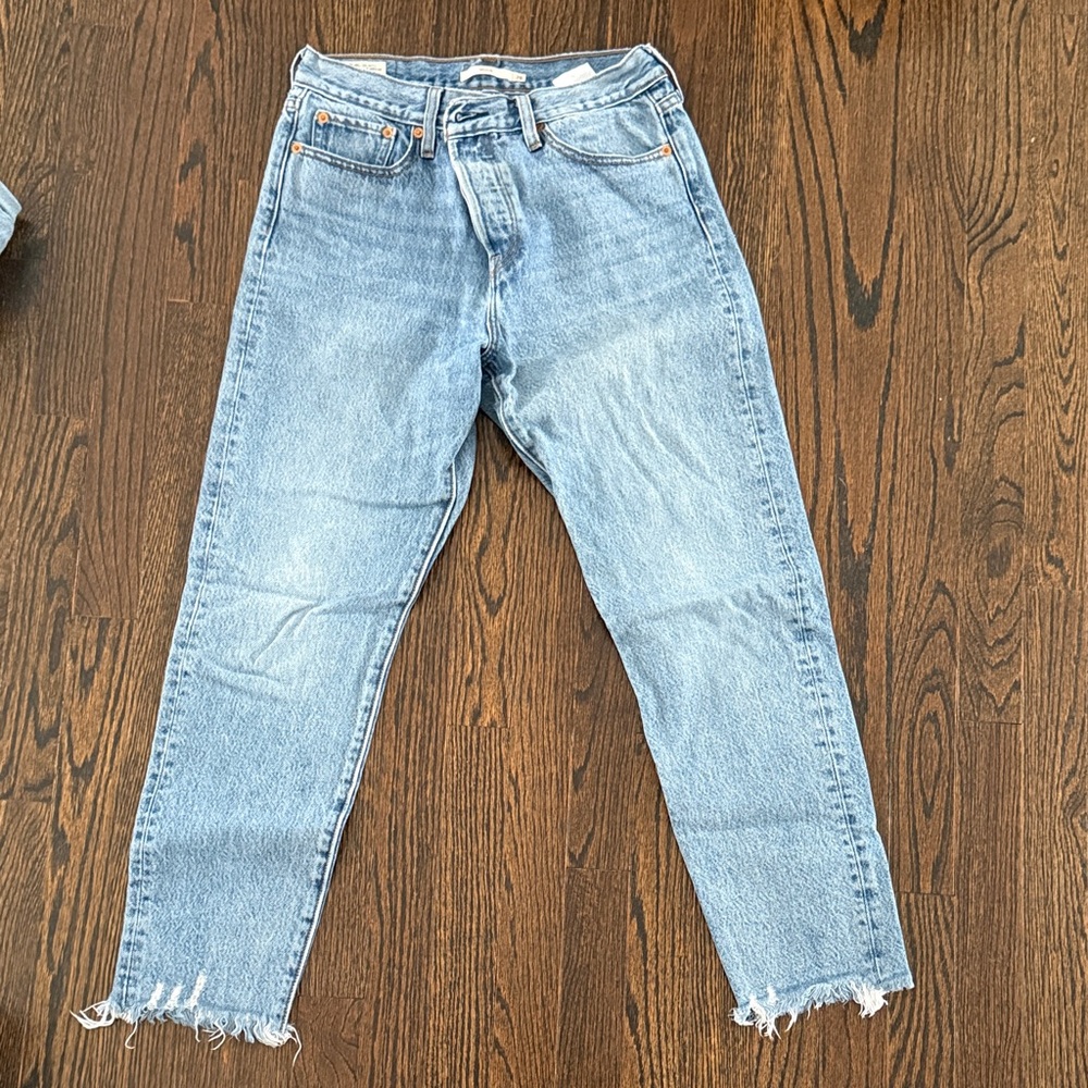 Women's Levi Wedgie Jeans